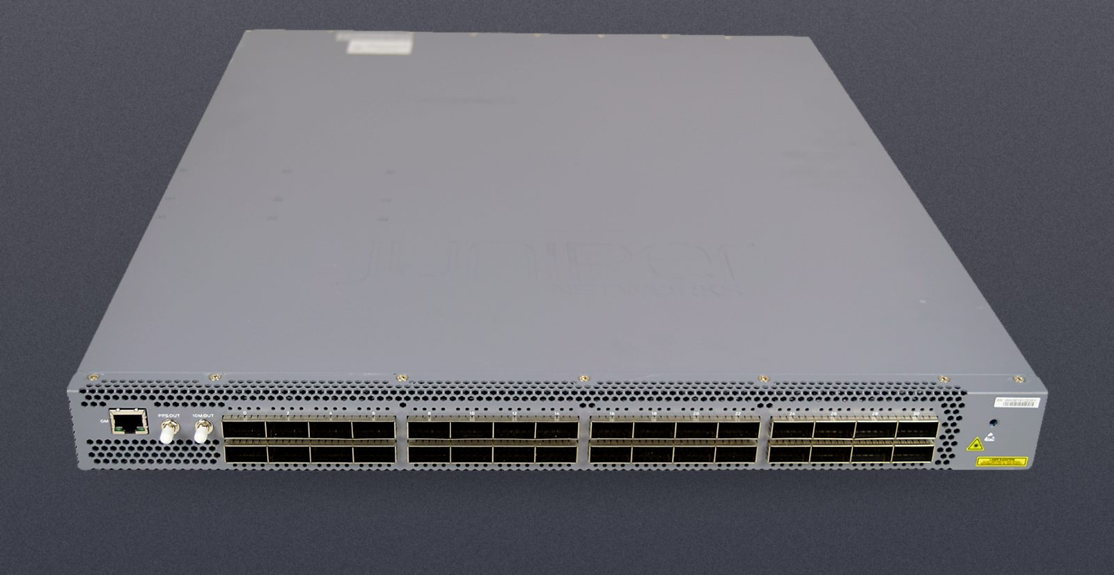 Juniper QFX5110 vs QFX5200, and the Optics They Take