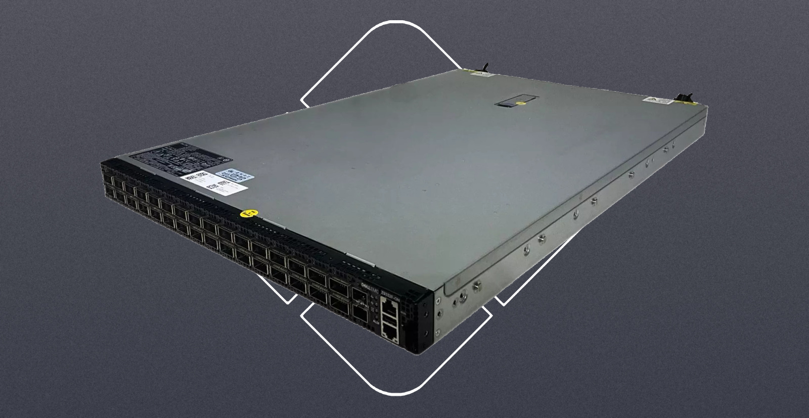Dell Z9332F-ON / 32 ports of 400GbE QSFP-DD